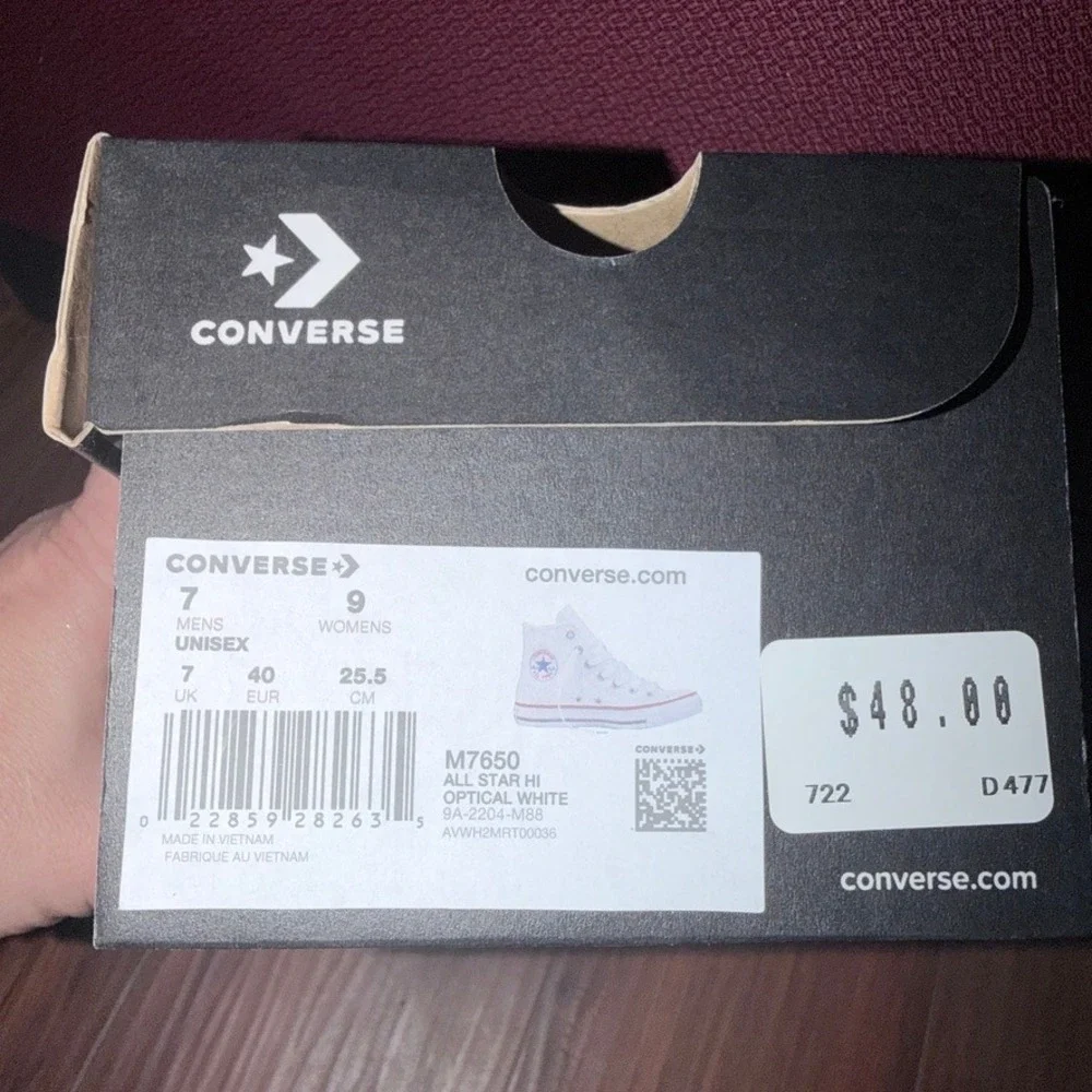 Converse Chuck Taylor All Star High Tops White Canvas Sneakers Men's 7 Women's 9